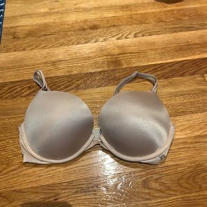 VS Very Sexy Beige Nude Push Up 34D